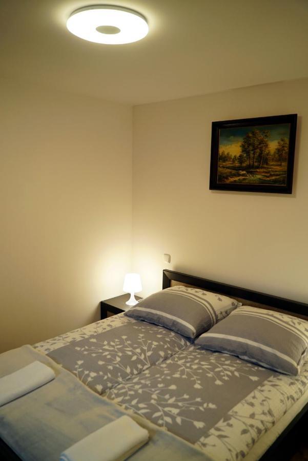Apartament Naleczow Dom Pod Orzechami Exterior foto